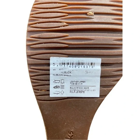 Clarks Cream Wedge Shoes with Cut-Out Design - Picture 6 of 7